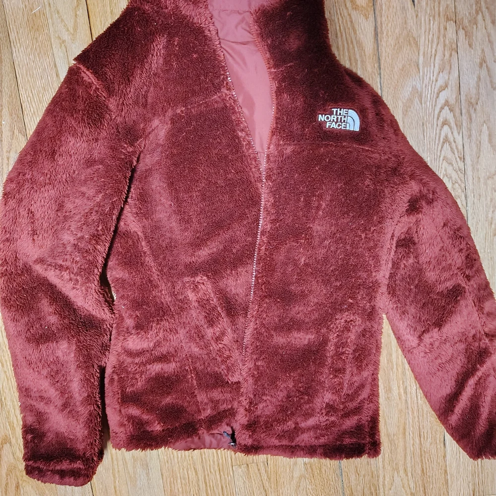 The North Face Maroon Reversible Jacket S - Picture 3 of 7